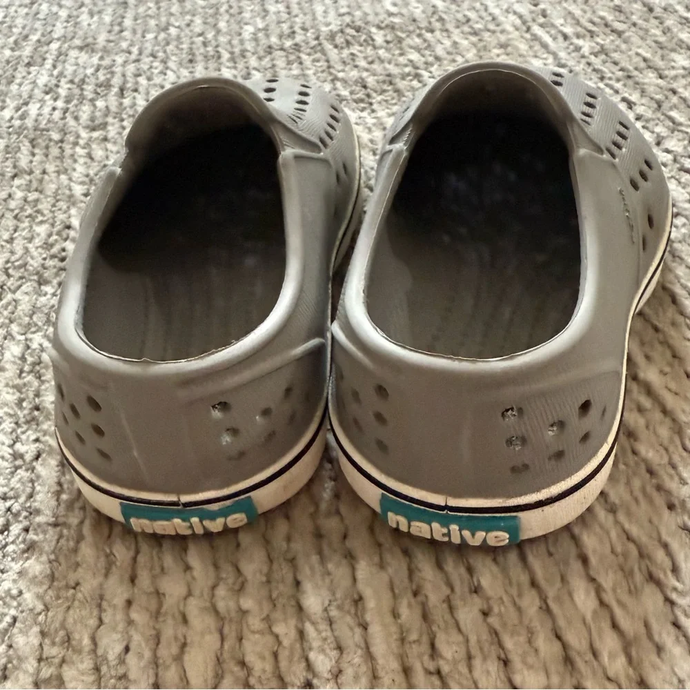 Native Kids Jefferson Slip-On Shoes‎ Gray Rubber Sneakers C5